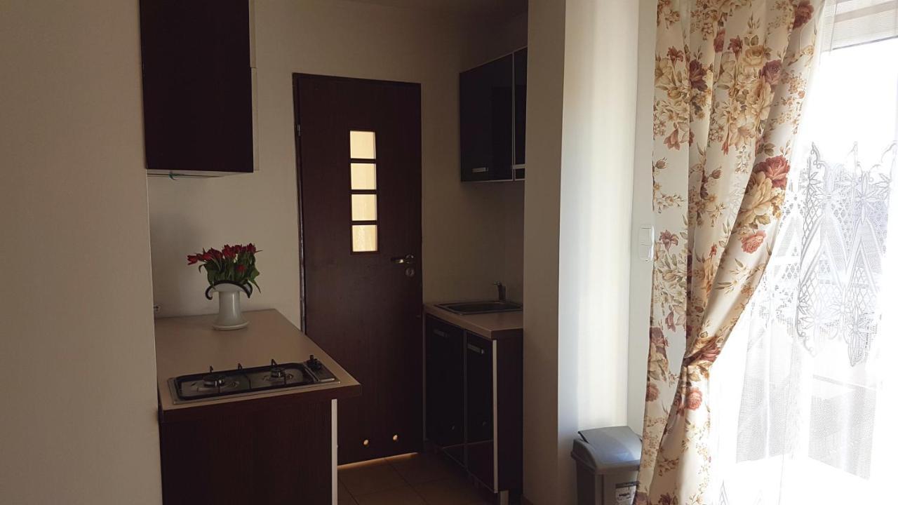 E&S_ Apartament Milicz Esterno foto
